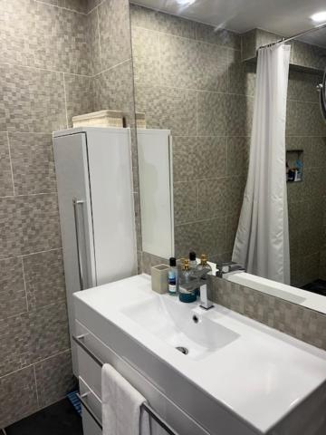 2 Bedroom Chelsea Apartment Londres Extérieur photo